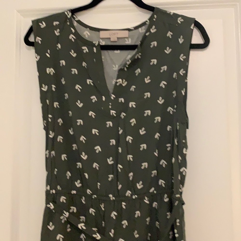 Dress.       LOFT